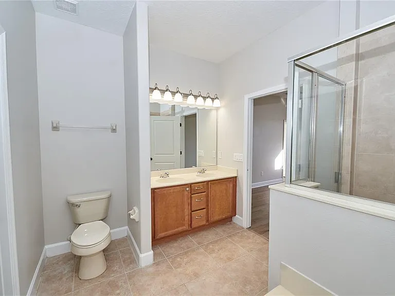 23903 Sardinia Dr — Photo 33