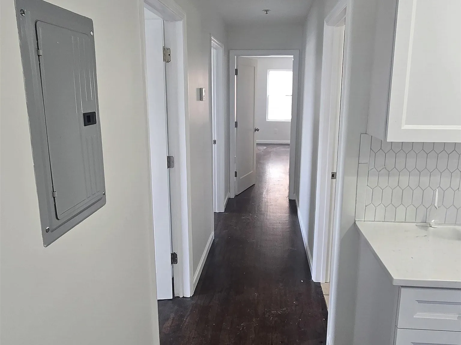 3 bed, 2.0 bath, $3,500 — Photo 4