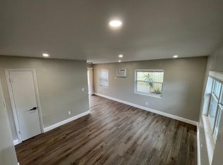 851 2nd Ave NE #B, Largo, FL 33770