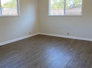 3925 Finley Ave APT A, Santa Rosa, CA 95407