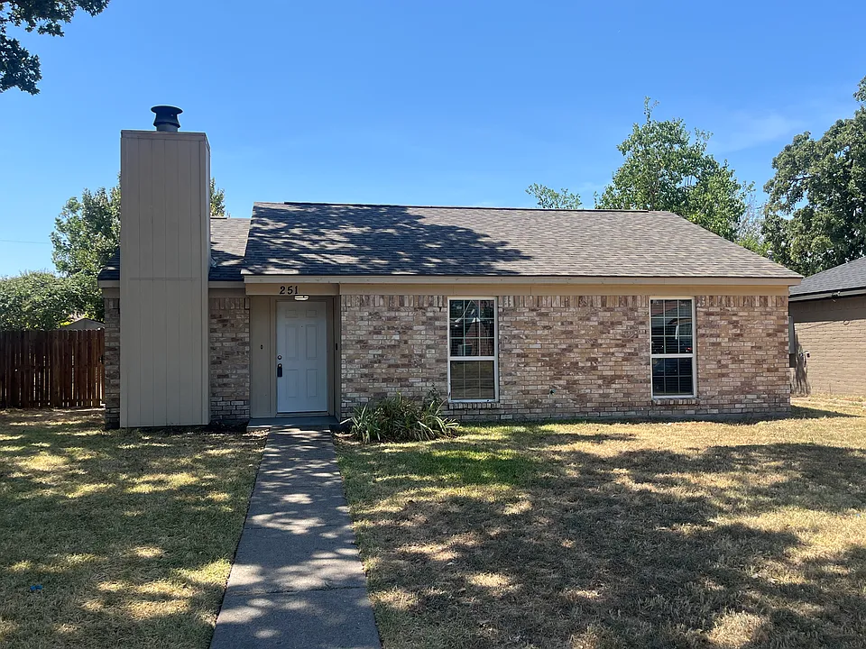 251 Prairie Vista Dr