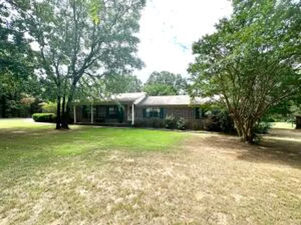 803 Cagle Rock Cir, Russellville, AR 72802