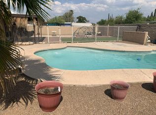 7202 E Lakeside Dr, Tucson, AZ 85730