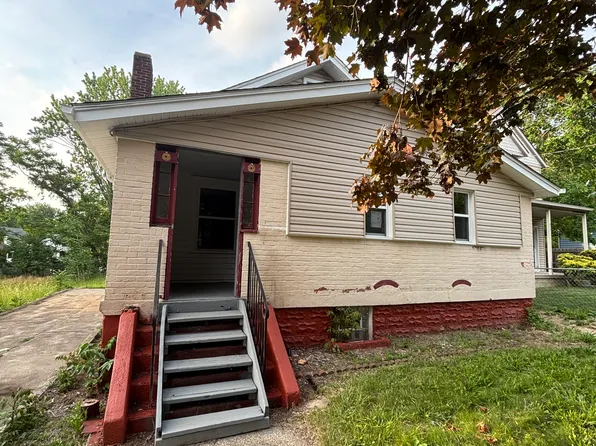 837 Leonard St, Akron, OH 44307