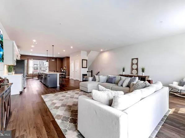 16342 Connors Way #4, Rockville, MD 20855