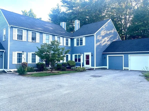 19 Whittier Meadows Dr #21C, Amesbury, MA 01913
