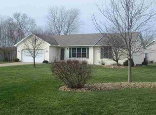 56549 Hidden Ct, Elkhart, IN 46516