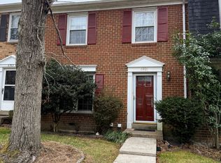 6921 Lafayette Park Dr, Annandale, VA 22003