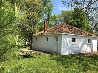 609 Michigan Ave, Wisconsin Dells, WI 53965