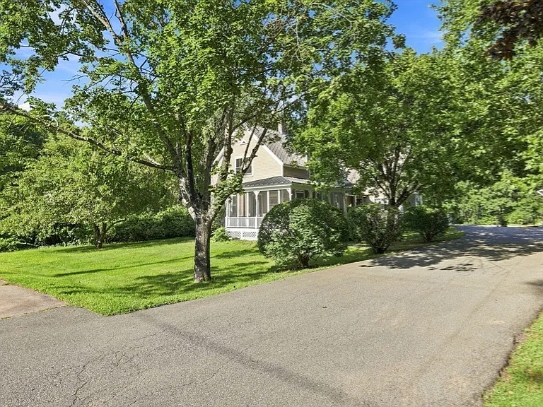 50 Rockwood Rd — Photo 36