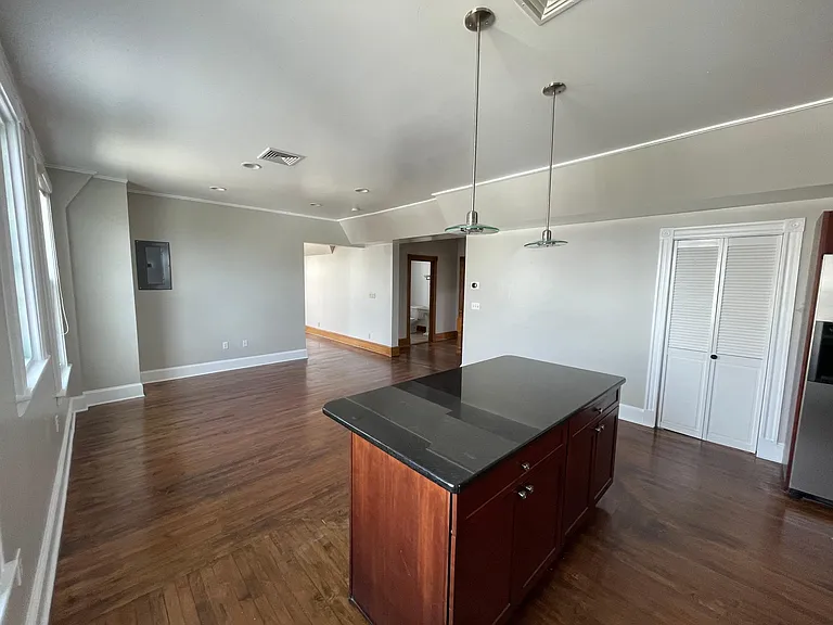 222 Belmont St #2 — Photo 9