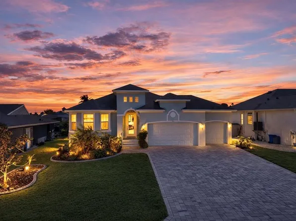 916 Spindle Palm Way, Apollo Beach, FL 33572