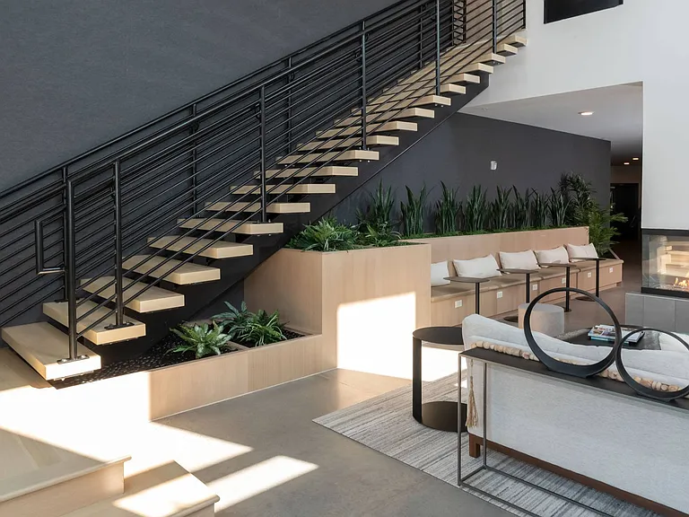 CityLine — Photo 11