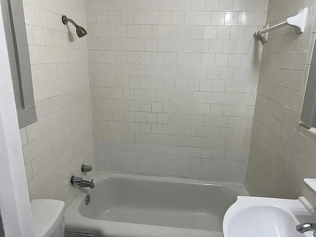 3827 Colcord Ave — Photo 11