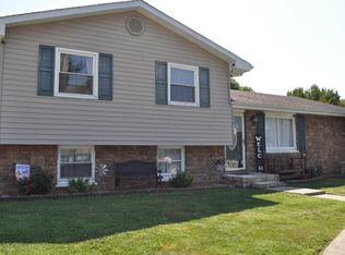 1872 Stivers Rd, Aberdeen, OH