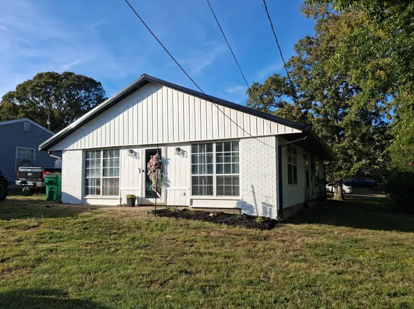 497 Rogers Ave, Greenville, KY 42345