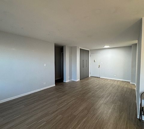 3rd image of 601 Surf Ave #B-20