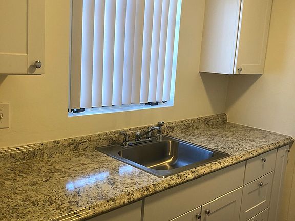 5th image of 407-427 E Drachman St #423