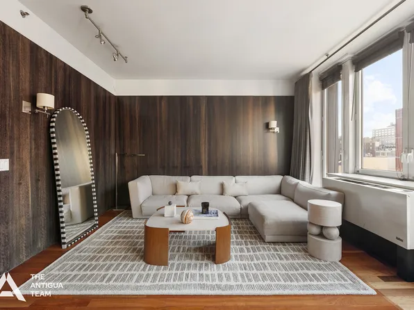 125 West 21st Street 12A image 1 of 15