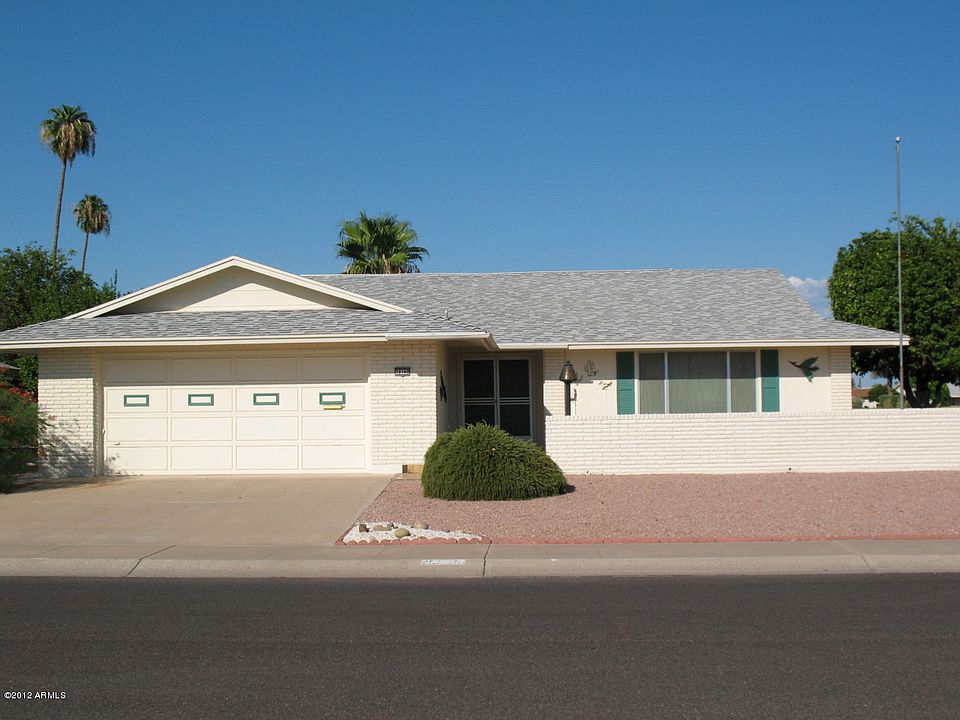 1st image of 10340 W Cameo Dr