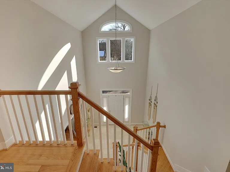 5922 Chesterbrook Rd — Photo 40