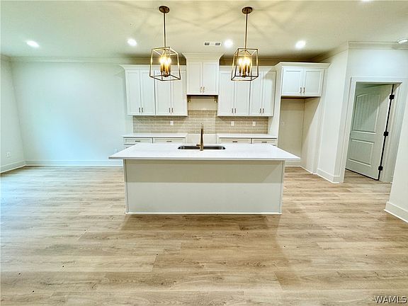 4th image of 13500 Northside Rd