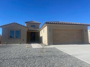701 9th St NE, Rio Rancho, NM 87124