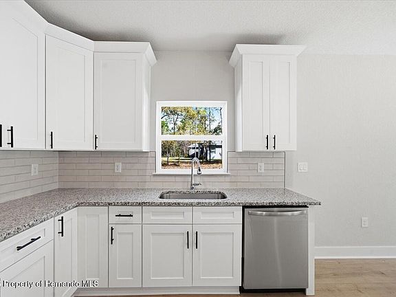 4th image of 16182 Marsh Quail Rd