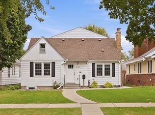 2129 Hartford Ave, Saint Paul, MN 55116