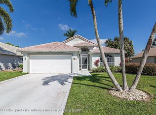1648 Oak Berry Cir, Wellington, FL 33414