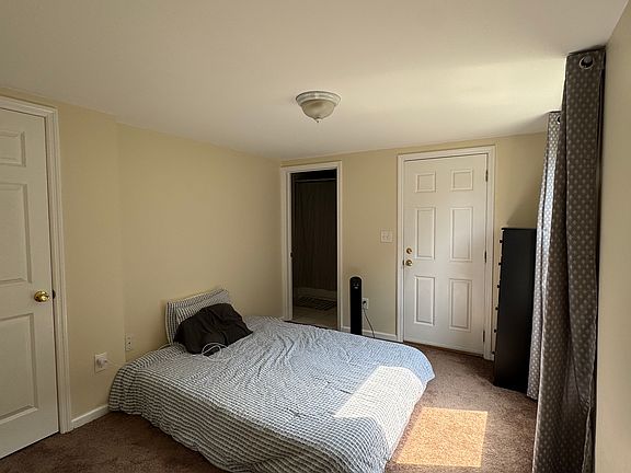 5th image of 81 E Lincoln Ave #A