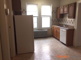 2417 41st St #3F, Astoria, NY 11103