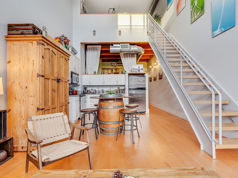 1st image of 333 Santana Row APT 304