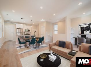 1314 N Bosworth Ave #2F, Chicago, IL 60642