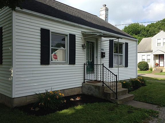 3rd image of 315 Baker Ct