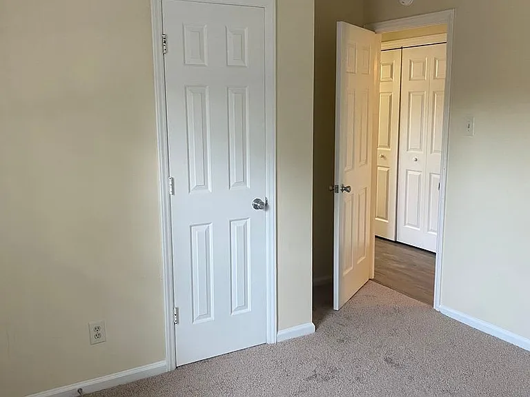 1911 Fidelity Dr — Photo 8