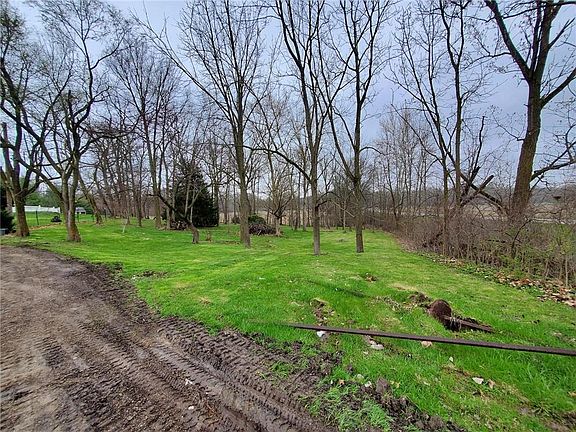 4th image of 8655 N State Road 39