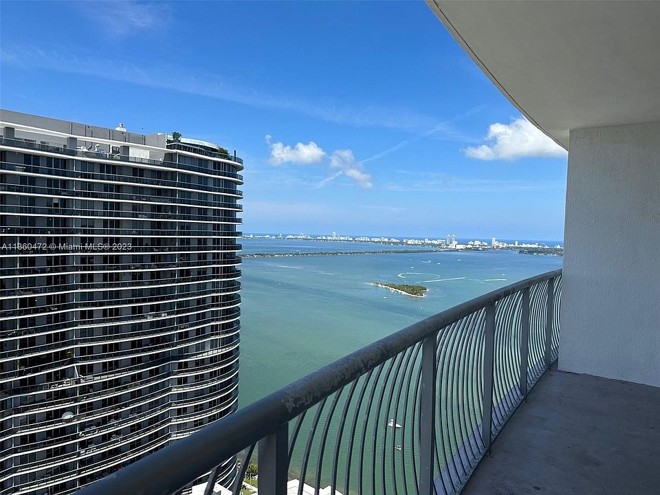 1st image of 1750 N Bayshore Dr APT 5209