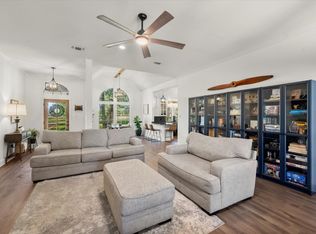 313 Highpoint Rd, Burleson, TX 76028