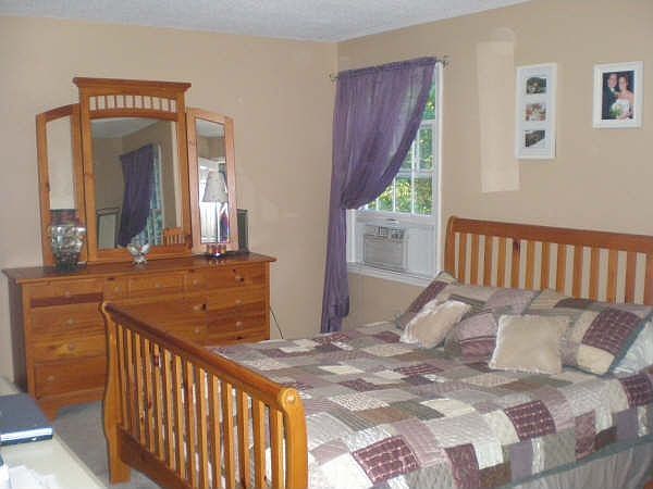 2nd image of 910 Springbrook Cir