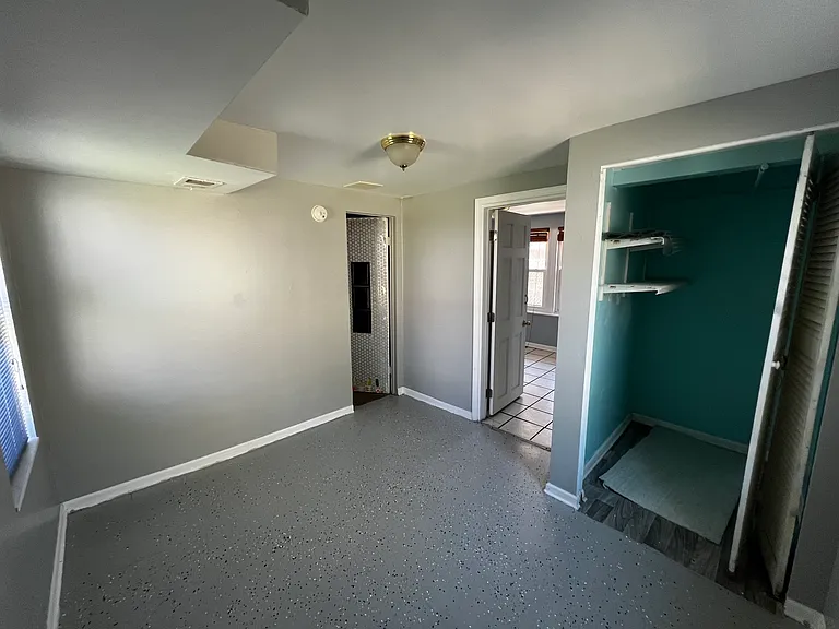1440 S 49th Ave #1 — Photo 11