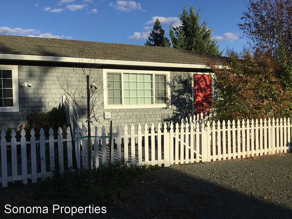 1st image of 19154 Linden St