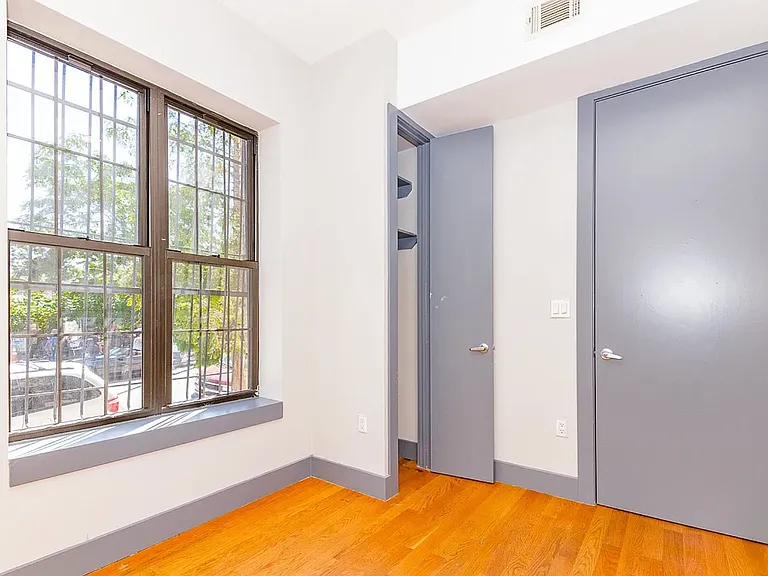 355 Stockton St #1B — Photo 15