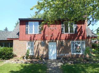 7975 Latrobe Ave, Burbank, IL