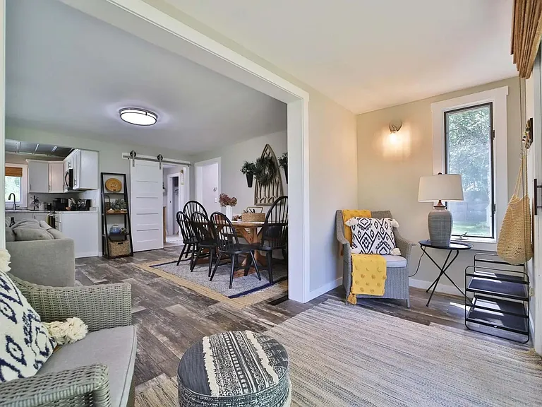 10032 N Long Lake Rd — Photo 4
