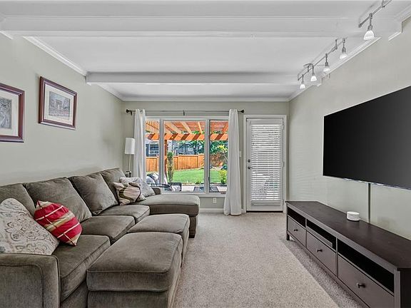 5th image of 4108 W 74th St