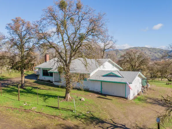 30520 George Smith Road, Squaw Valley, CA 93675