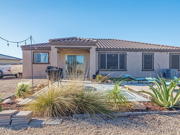 2nd image of 1477 E JAYCIE Drive