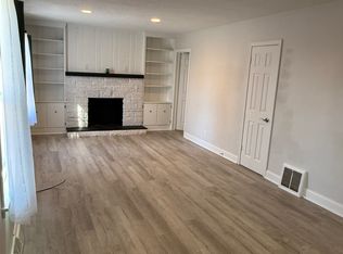 3212 S Palmer St, Springfield, IL 62703