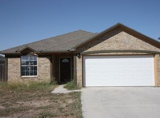 2205 Ithica Ave, Hidalgo, TX 78557